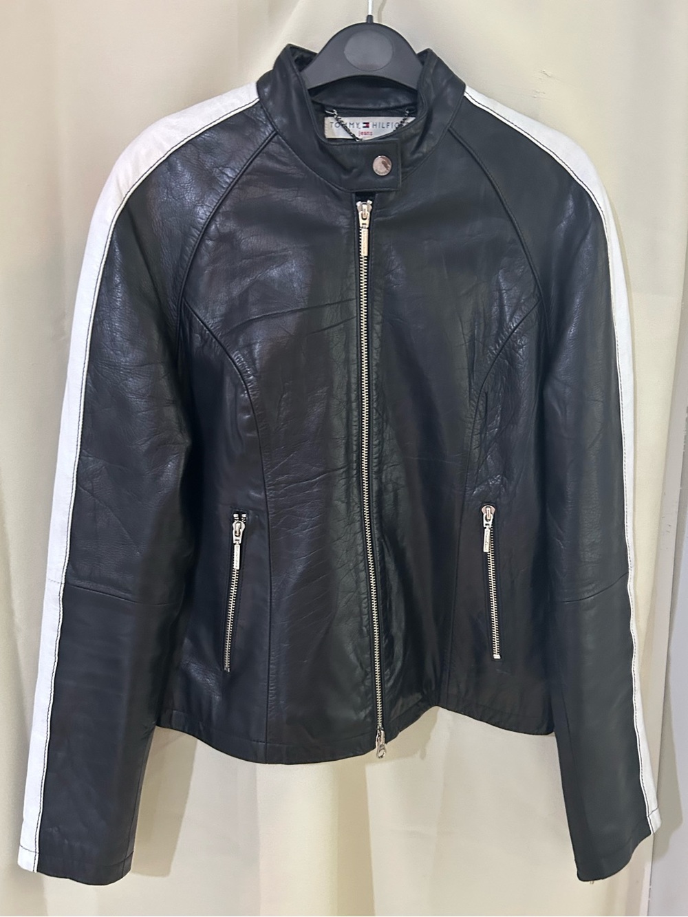Vintage Tommy Hilfiger Jeans Women’s Leather Café Racer Biker Moto Jacket Size M